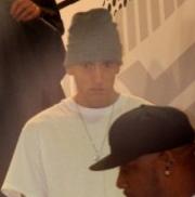 Eminem с Kon Artis и 20 охранниками
